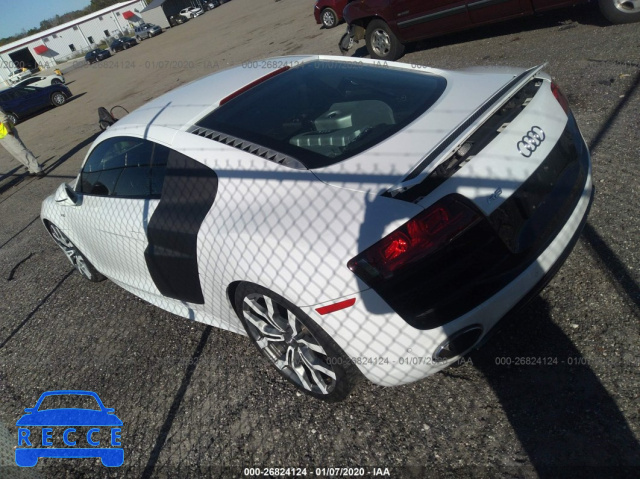 2010 AUDI R8 WUADNAFG1AN000674 image 2