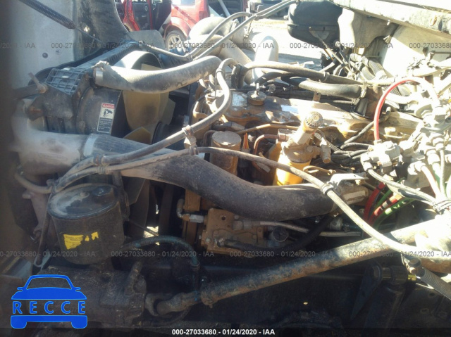 2000 FREIGHTLINER FL80 1FUWJJCB2YHB85283 image 9