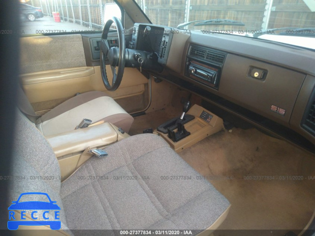 1987 GMC S15 JIMMY 1GKCT18R7H8509338 image 4