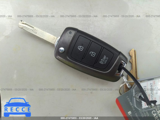 2020 HYUNDAI SANTA FE SE 5NMS2CAD6LH151094 image 9