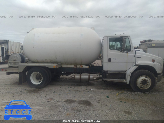 2001 FREIGHTLINER FL70  1FVABTAK11HH95862 image 0