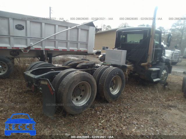 2009 MACK CXU613 CXU600 1M1AW09Y39N008170 image 3