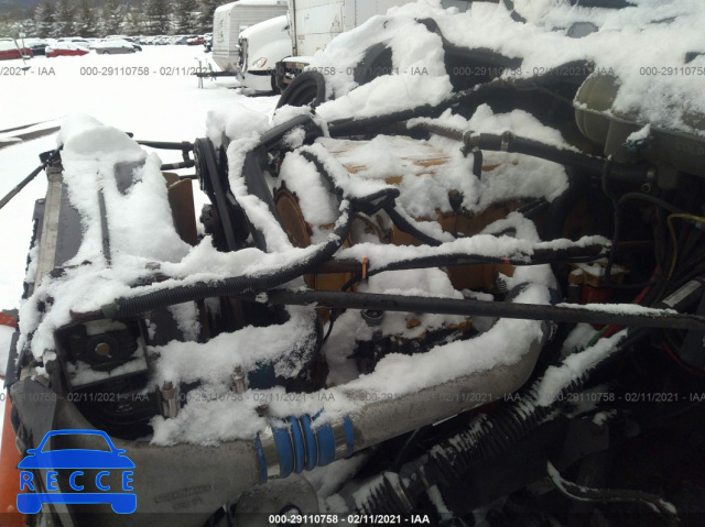 2001 FREIGHTLINER ST120 ST120 1FUJA3AV01LG97405 image 9