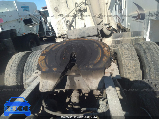 2000 FREIGHTLINER FLD FLD120 1FUYDDYB6YMF50890 image 6