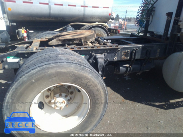 1997 FREIGHTLINER FLD FLD120 1FUWDZYB2VL660371 image 6