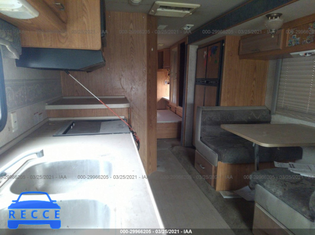 2005 WORKHORSE CUSTOM CHASSIS MOTORHOME CHASSIS W22 5B4MP67G153403547 зображення 5