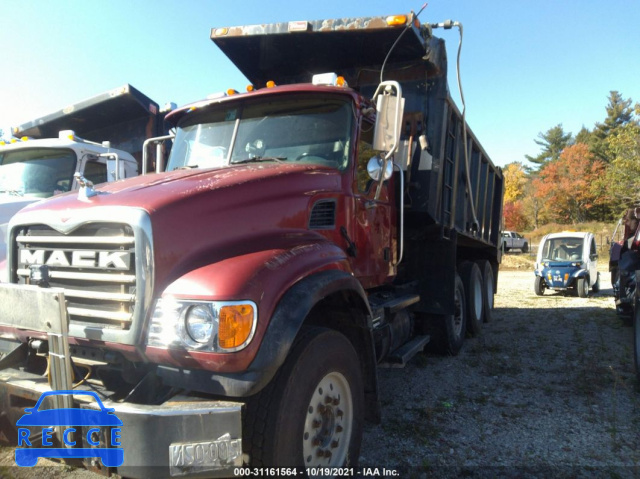 2005 MACK CV713 CV700 1M2AG10C85M032139 image 1