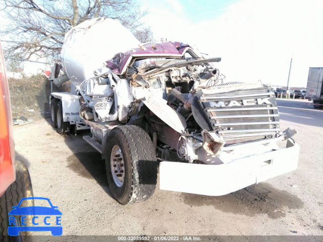 2007 MACK 700 CTP700 1M2AT13C87M003623 image 0