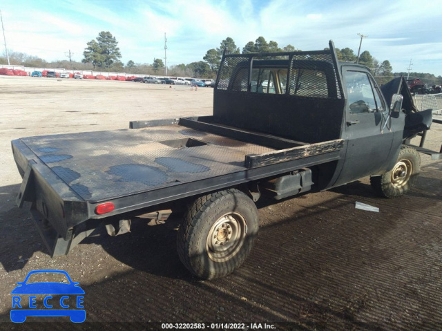 1981 CHEVROLET K20 1GCGK24M7BS137476 image 3