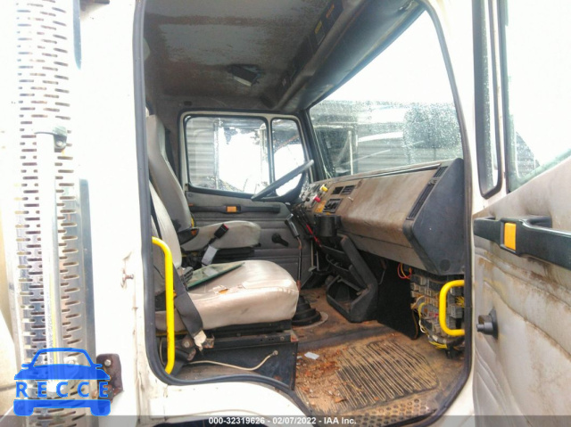 2000 FREIGHTLINER FL80 FL80 1FV6JJBB7YHG79264 image 4