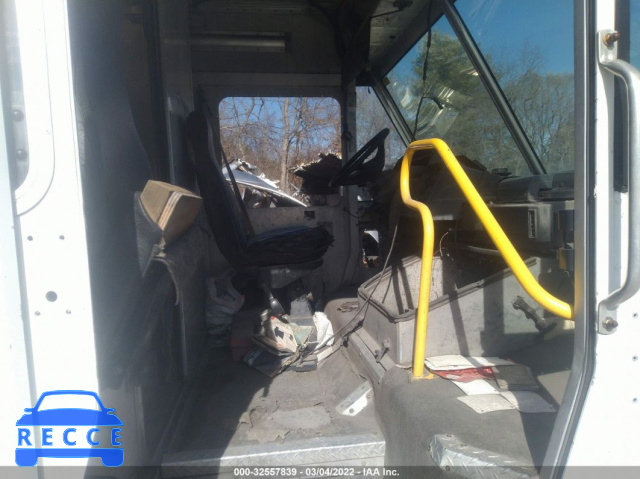 2012 FREIGHTLINER CHASSIS M LINE WALK-IN VAN 4UZAC3DV8CCBN1754 image 4