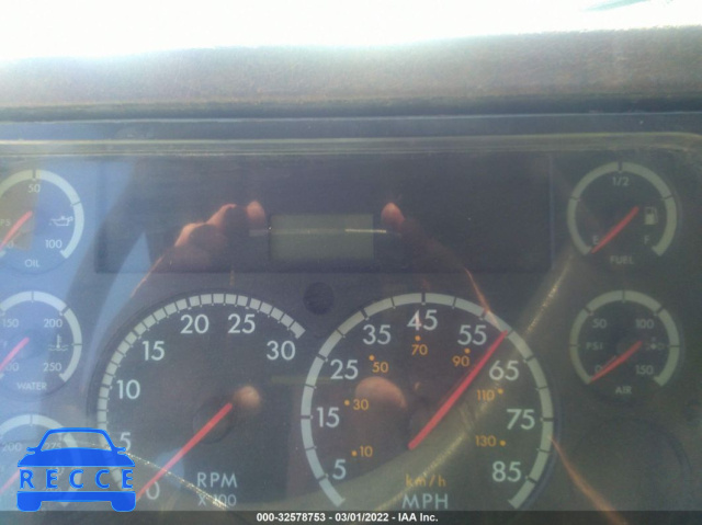 2001 FREIGHTLINER MEDIUM CONVENTIONAL FL60 1FVABPBW61HJ41607 image 5