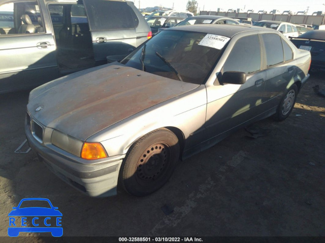 1992 BMW 318 I WBACA5311NFG03359 image 1