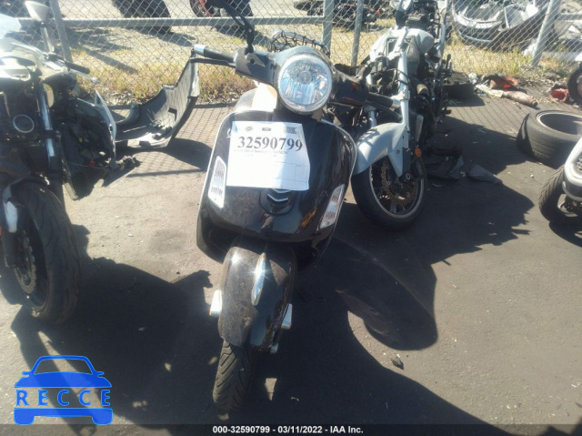 2018 VESPA GTS 300 SUPER ZAPMA39L2J5100391 Bild 4