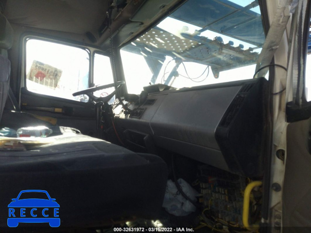2003 FREIGHTLINER MEDIUM CONVENTIONAL FL112 1FVHBGAS13HL63147 image 4