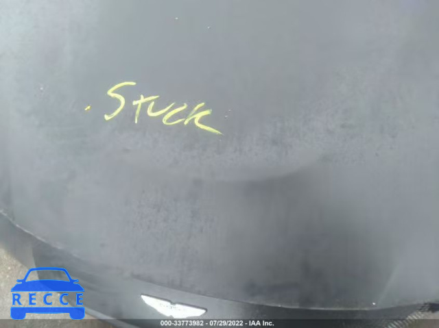 2019 ASTON MARTIN VANTAGE SCFSMGAW0KGN00762 image 9