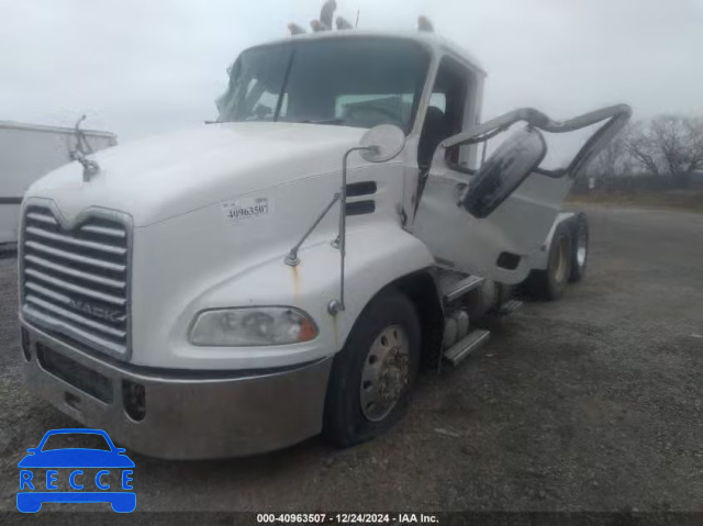 2009 MACK CXU613 CXU600 1M1AW02Y69N008710 image 1