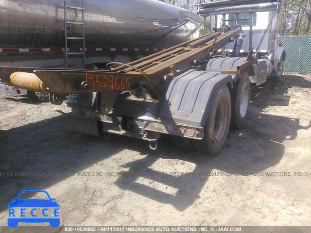 2011 KENWORTH T800 T800 1NKDLP0X4BJ290432 image 2