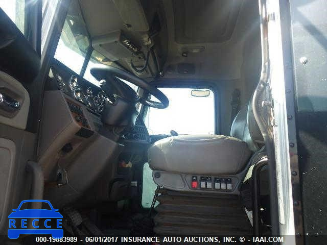 2010 PETERBILT 386 1XPHD49X9AD108267 image 4