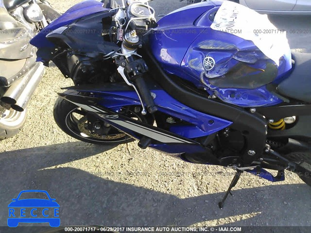 2012 YAMAHA YZFR6 JYARJ16E5CA025242 Bild 8