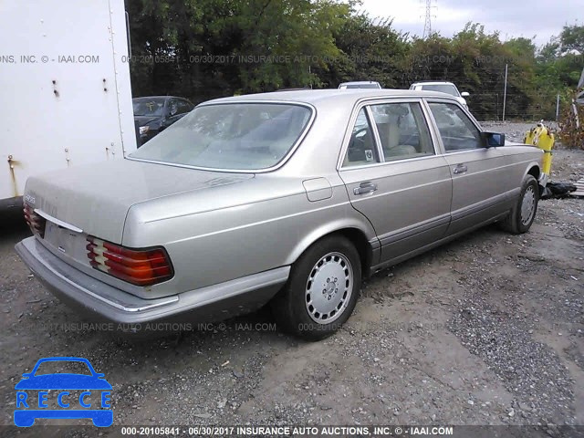 1990 MERCEDES-BENZ 560 SEL WDBCA39E1LA512888 Bild 3