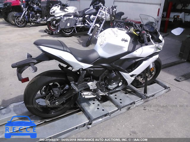 2017 KAWASAKI EX650 J JKAEXEJ1XHDA00966 Bild 3