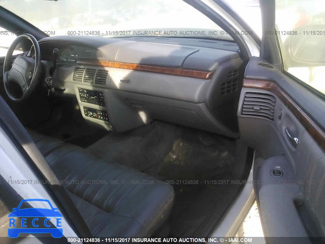 1995 CHRYSLER NEW YORKER LH-BODY 2C3HC46F3SH656726 image 4