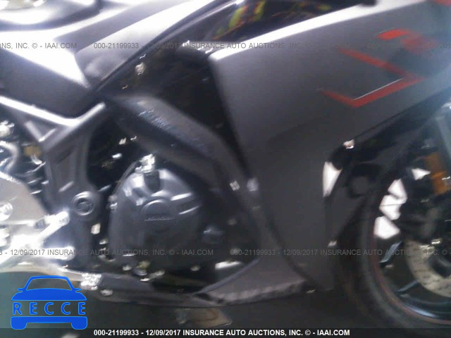 2017 YAMAHA YZFR3 A MH3RH15Y2HK001317 image 7