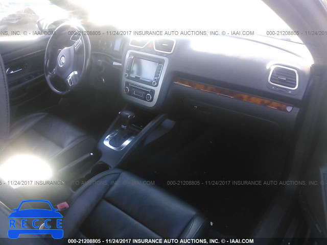 2010 VOLKSWAGEN EOS LUX WVWFA7AH2AV020758 image 4