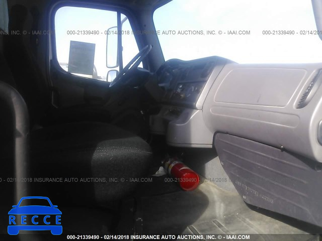 2011 FREIGHTLINER M2 106 MEDIUM DUTY 1FVACWDU4BHBC5571 image 4
