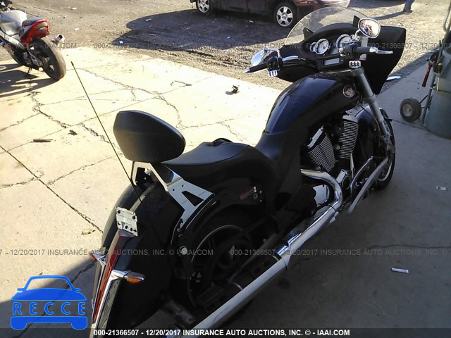 2010 VICTORY MOTORCYCLES CROSS COUNTRY 5VPDB36D9A3000295 image 3