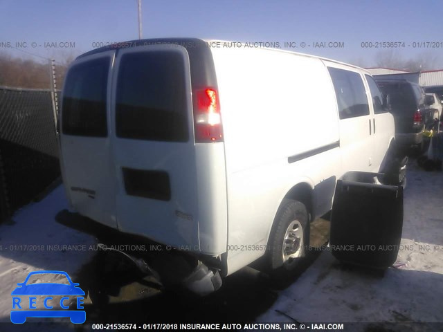 2015 GMC SAVANA G3500 1GTZ7UCG1F1249350 image 3