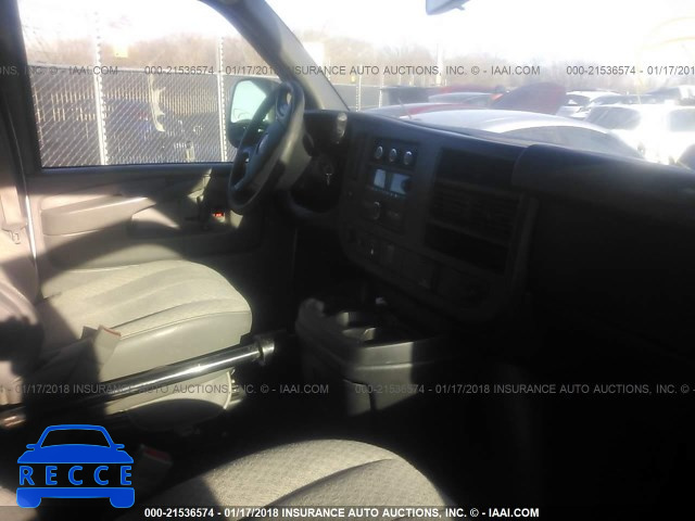 2015 GMC SAVANA G3500 1GTZ7UCG1F1249350 image 4