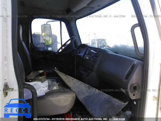 2007 FREIGHTLINER M2 106 MEDIUM DUTY 1FVACWDC27HZ43302 image 4