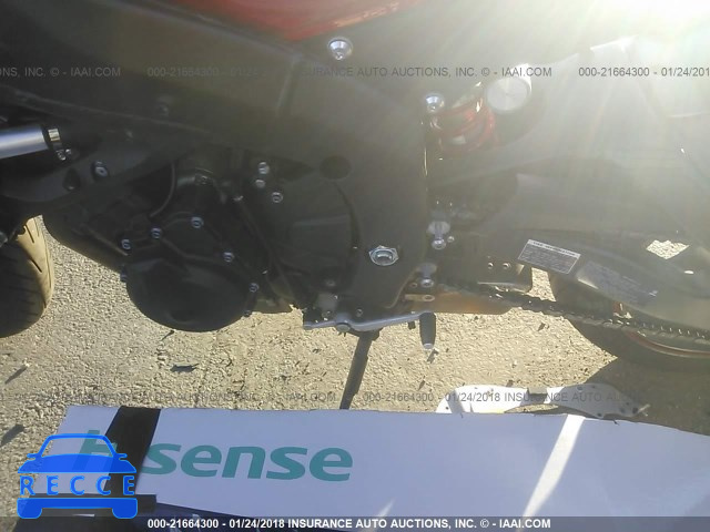 2013 YAMAHA YZFR6 JYARJ16E5DA029230 Bild 8