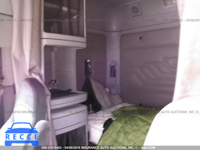 2006 FREIGHTLINER ST120 ST120 1FUJBBCK86LU58182 image 6