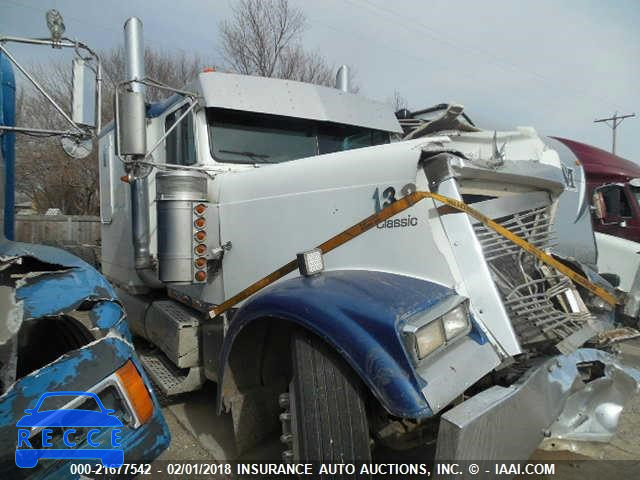 1998 FREIGHTLINER FLD FLD120 2FUPCSZB3WA963843 image 0