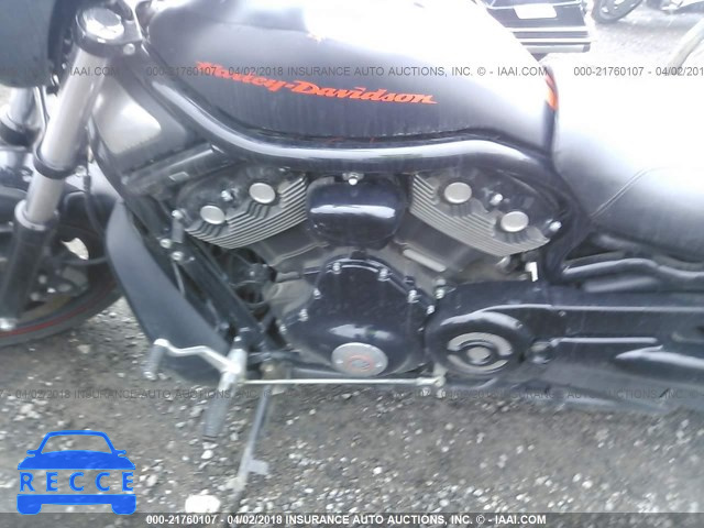 2011 HARLEY-DAVIDSON VRSCDX 1HD1HHH18BC803051 Bild 8