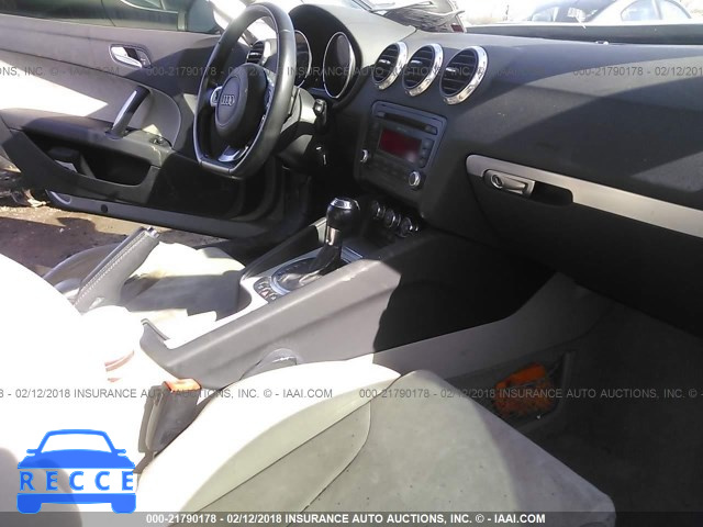 2009 AUDI TT TRUHF38J491010785 image 4