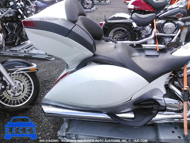 2011 VICTORY MOTORCYCLES VISION TOUR 5VPSW36N2B3006235 image 5