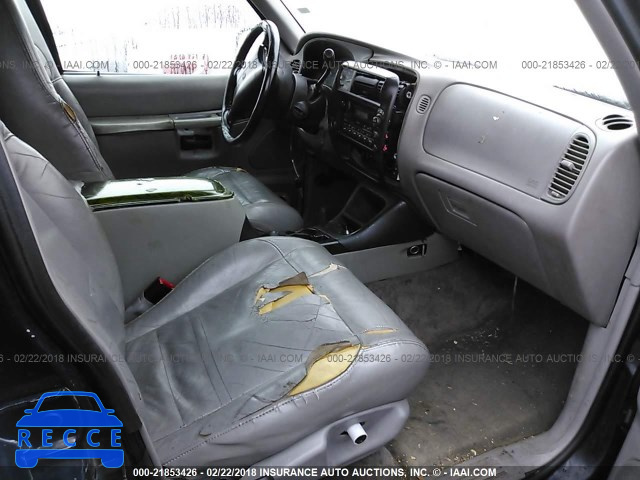 1999 MERCURY MOUNTAINEER 4M2ZU52P8XUJ06132 image 4