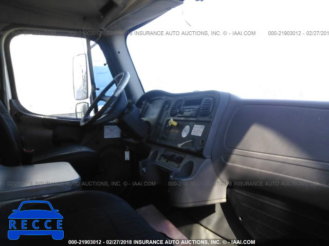 2006 FREIGHTLINER M2 106 MEDIUM DUTY 1FVACWCS76HW78416 image 4