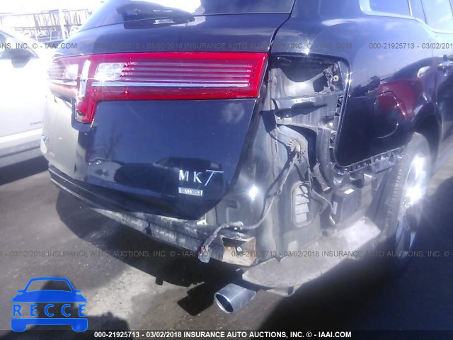 2011 LINCOLN MKT 2LMHJ5AR2BBJ51465 image 5