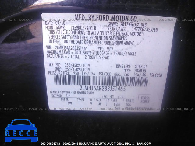 2011 LINCOLN MKT 2LMHJ5AR2BBJ51465 image 8