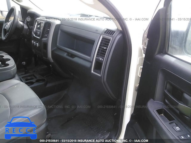 2014 RAM 5500 3C7WRNEL2EG179874 зображення 4