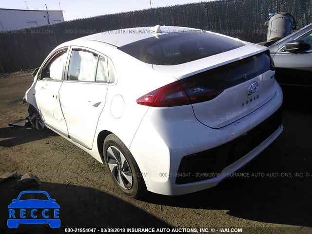 2017 HYUNDAI IONIQ SEL KMHC75LC2HU045582 image 2