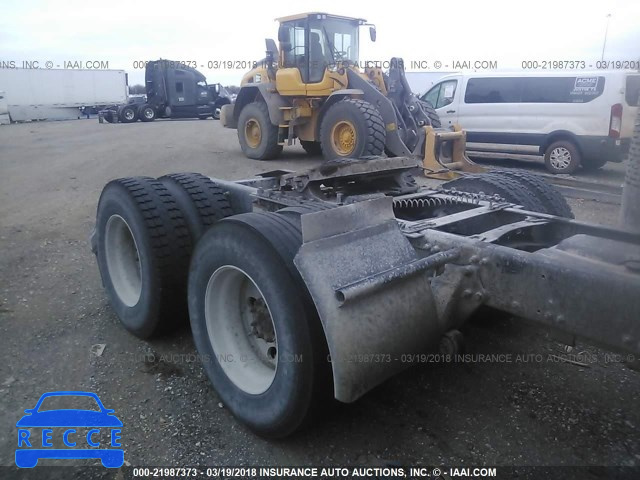 2007 FREIGHTLINER ST120 ST120 1FUJBBCK87LX26679 image 6