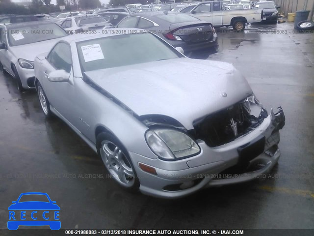 2002 MERCEDES-BENZ SLK 32 AMG KOMPRESSOR WDBKK66F82F261182 зображення 0