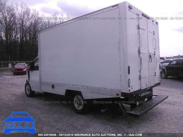 2015 GMC SAVANA CUTAWAY G3500 1GD072CF5F1267916 image 2