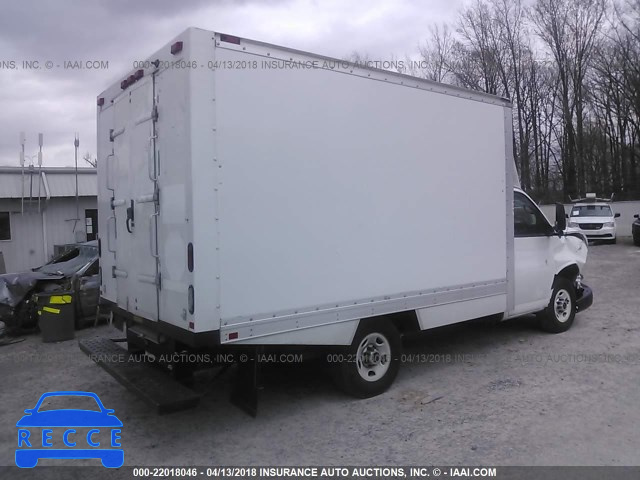 2015 GMC SAVANA CUTAWAY G3500 1GD072CF5F1267916 image 3